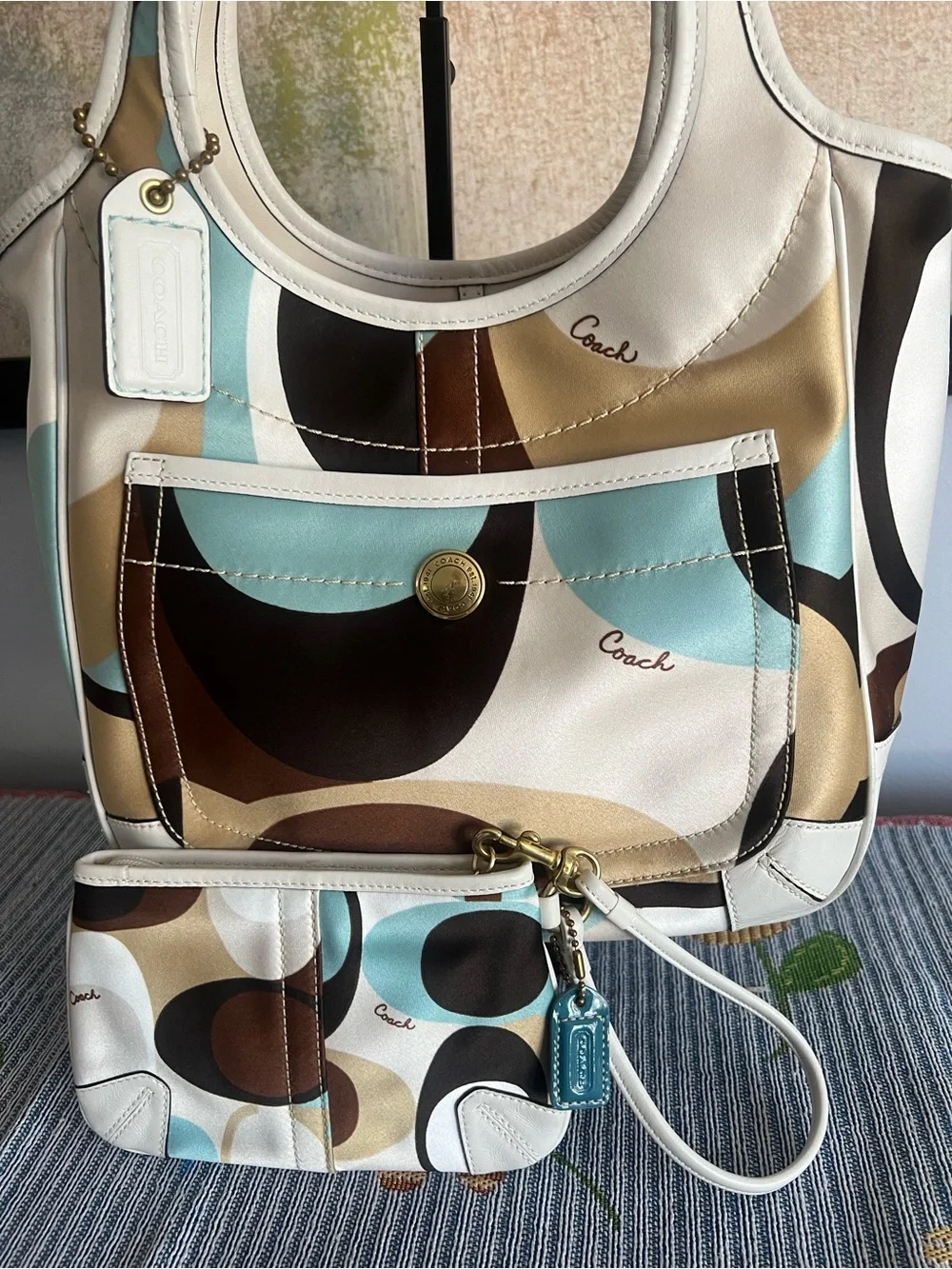 Coach 2006 Limited Ed Ergo Multi Color Signature Scarf Print + Matching Wristlet